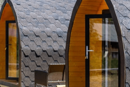 Домики, территория