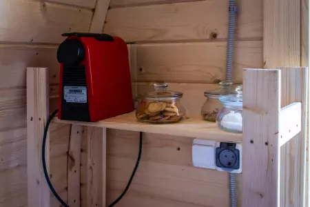 Домики, территория