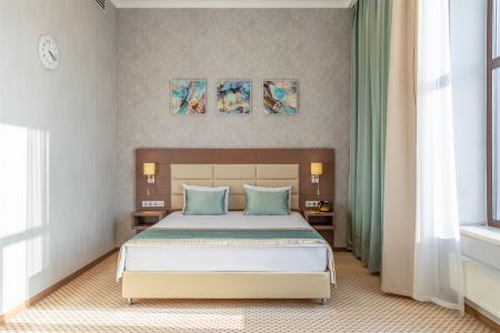 Стандартный 2-местный (с видом на Енисей)