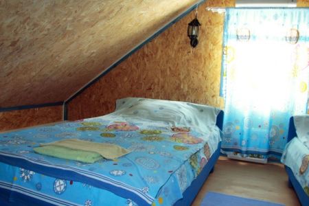 Домик 4-местный Осетр