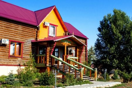 Домик 4-местный Осетр