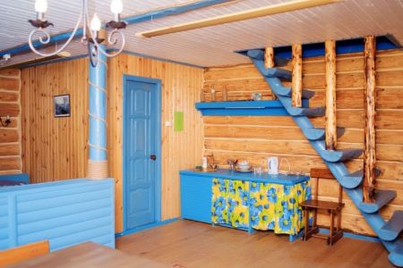 Домик 4-местный Осетр