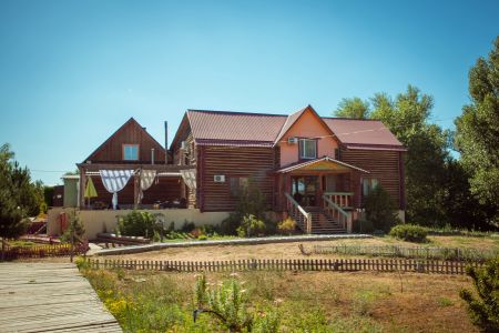 Домик 4-местный Осетр