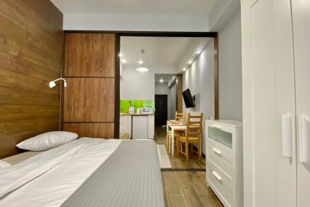 Студио 4-местный (с балконом, 0641)