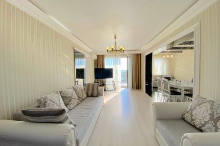 Люкс 6-местный 3-комнатный (с балконом, вид на море, 1039)