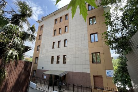 Апартаменты 6-местный 3-комнатный (с балконом, 0015)