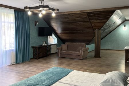 Семейный 3-местный 2-комнатный (50 кв.м.)