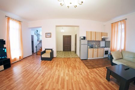 Коттедж 6-местный Бизнес (2 спальни)