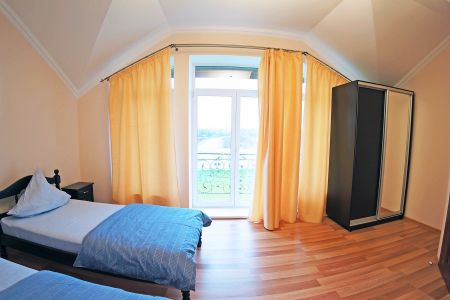 Коттедж 6-местный Бизнес (2 спальни)