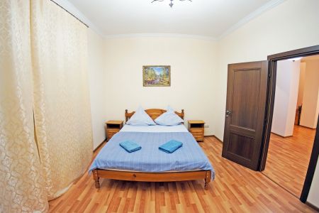 Коттедж 6-местный Бизнес (2 спальни)