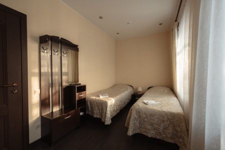 Коттедж 9-местный (с баней)