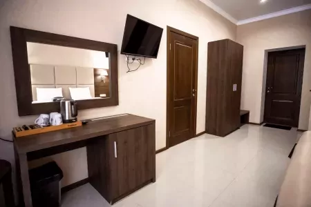 Коттедж 5-местный 2-уровневый (с камином)