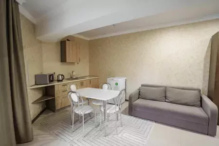 Коттедж 5-местный 2-уровневый (с камином)