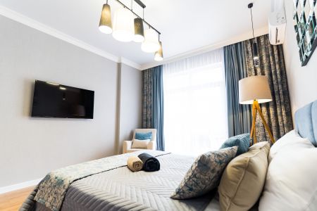 Апартаменты 4-местный (с видом на море, Мира 44, 77)