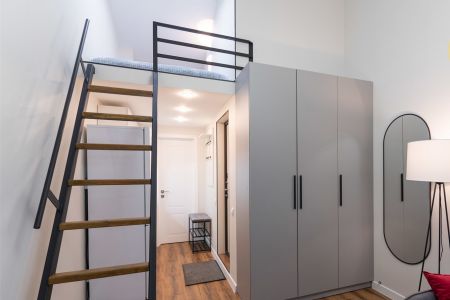 Студио 4-местный 35