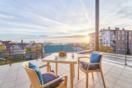 about-page-background-1