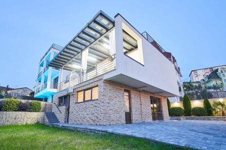 Вилла на Орбитовской