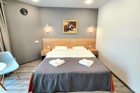 Полулюкс 4-местный 1-комнатный