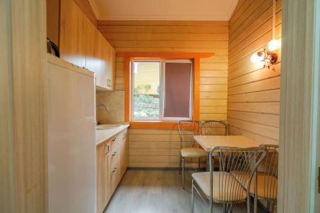 Коттедж 7-местный 2-комнатный (№4)