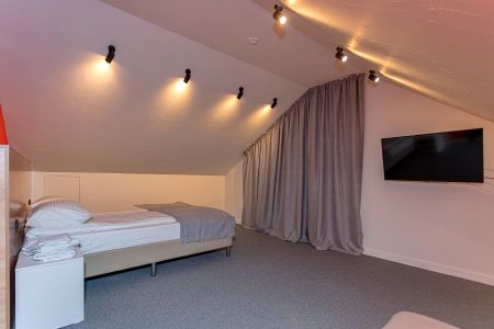 Кедровый двор