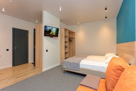 Кедровый двор