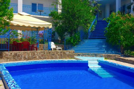 «Солнечный бриз» дом отдыха