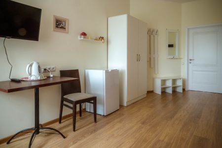 Стандартный 2-местный с холодильником