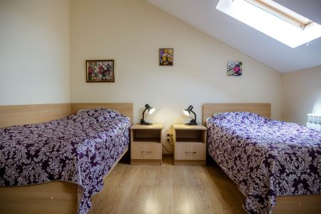 Дом 4-местный 4-комнаный с баней