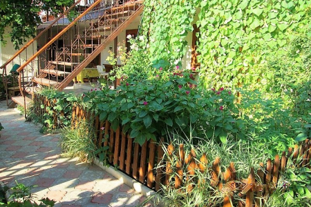 «У Людмилы» гостевой дом