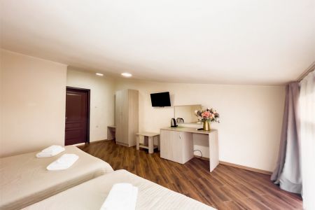 Студио 5-местный