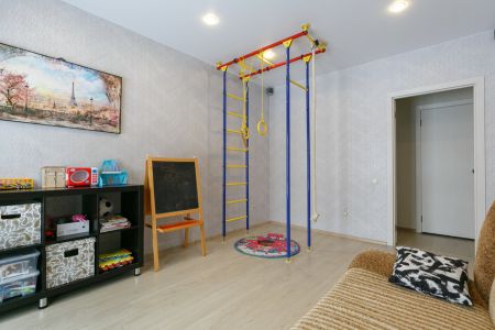 Коттедж 5-комнатный 2-этажный