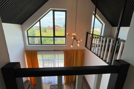 Коттедж 5-комнатный 2-этажный