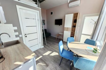 Апартаменты Делюкс 3-местные 1-комнатные (с видом на море)