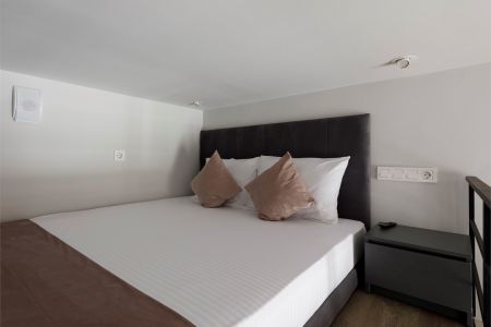 Студио 4-местный (Делюкс двухуровневый)