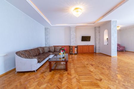 Полулюкс 2-местный 2-комнатный (корпус Лазурный)