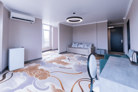 Полулюкс 2-местный (DBL/TWIN, с балконом)