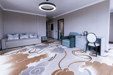 Полулюкс 2-местный (DBL/TWIN, с балконом)