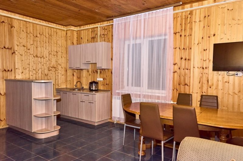 Коттедж 4-местный 2-комнатный 2-этажный (сауна)