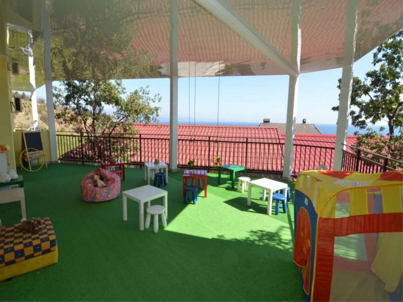 Детский уголок