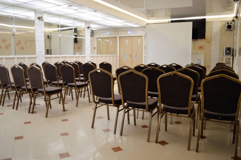 Конференц-зал