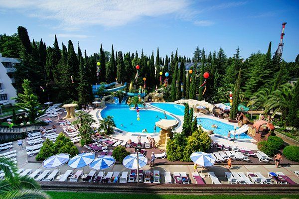 Комплекс бассейнов под открытым небом