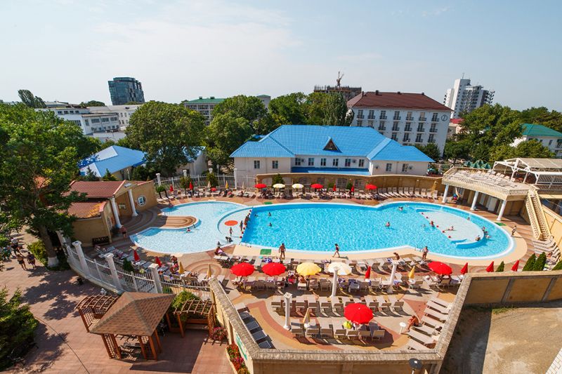 Бассейн