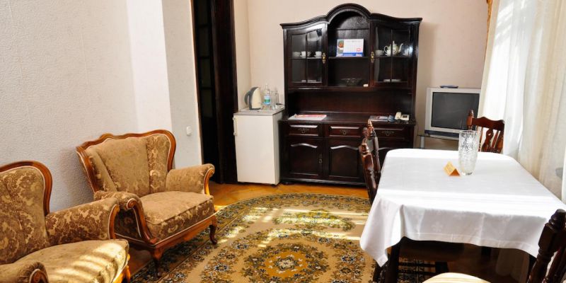 Стандартный 2-местный 2-комнатный (в коттедже № 4)