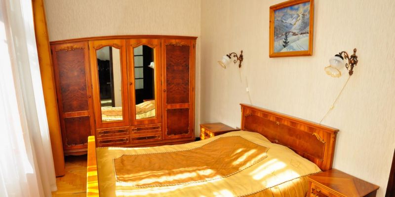 Стандартный 2-местный 2-комнатный (в коттедже № 4)