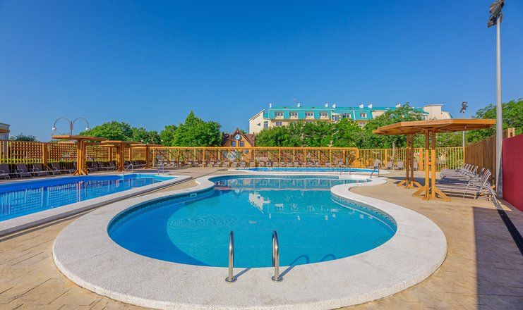 Комплекс бассейнов