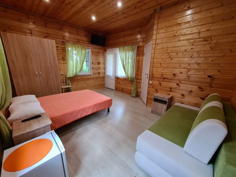 Семейный с балконом