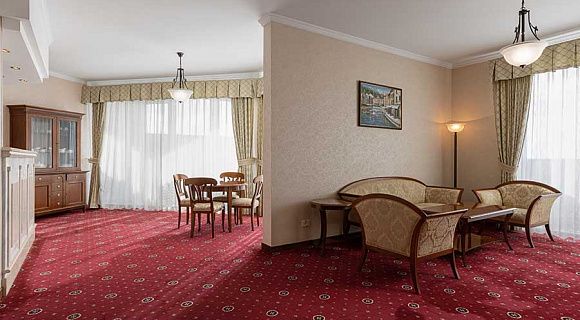 Апартаменты 2-местный 3-комнатный №708