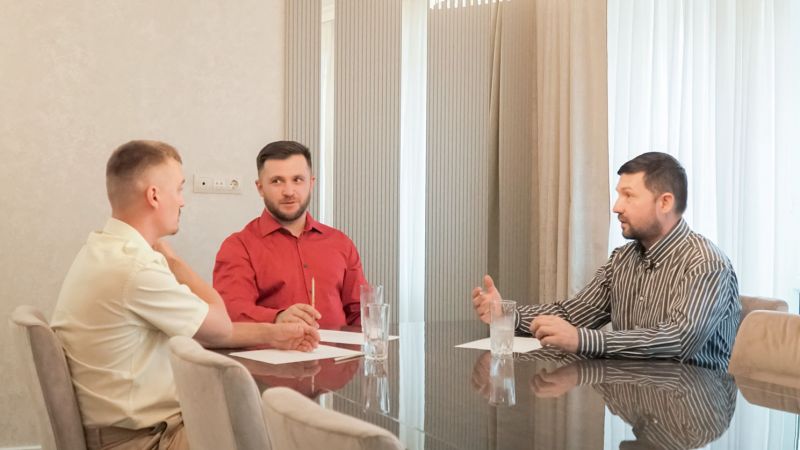 Комната переговоров