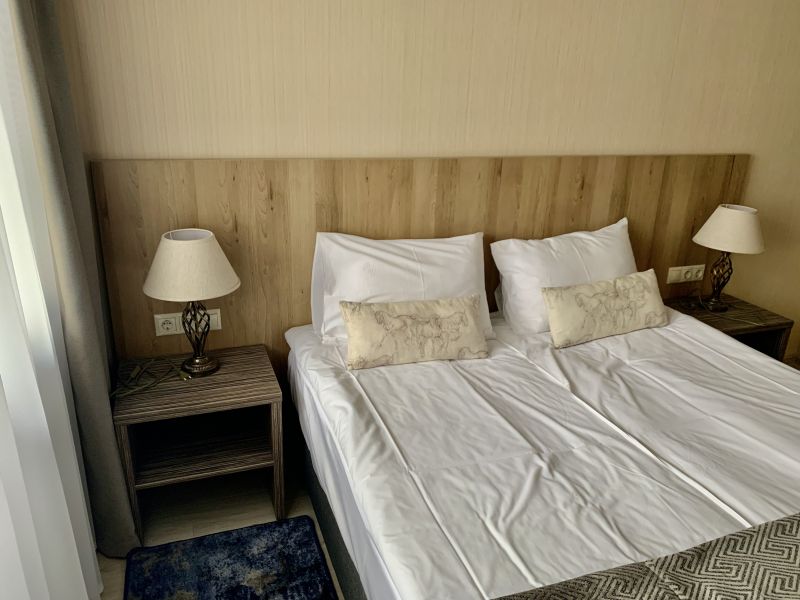 Люкс 2-местный 2-комнатный (с видом на Detox-зал)