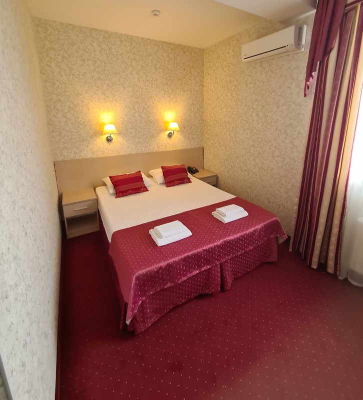 Стандартный 2-местный (без балкона, до 3-х гостей)